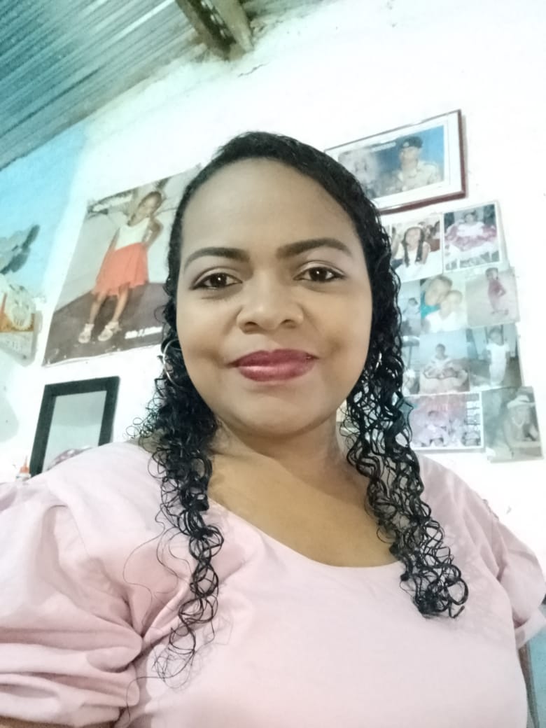 VIVIANA NÚÑEZ